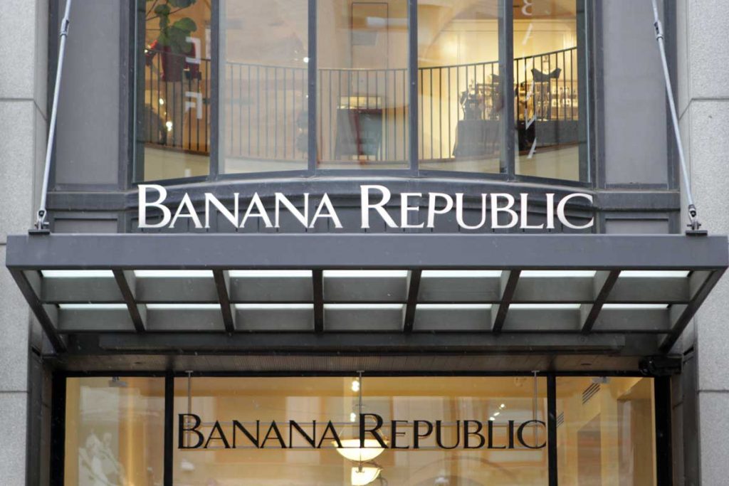 Lees hier alles over de Banana Republic Card waarbij klanten sparen voor kortingen op volgende aankopen.